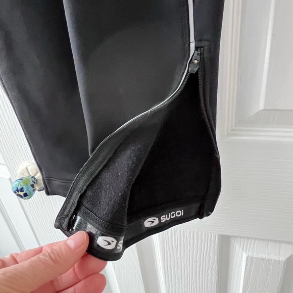 SUGOI Black Subzero Zap Tights with Reflective Trim - Picture 7 of 11